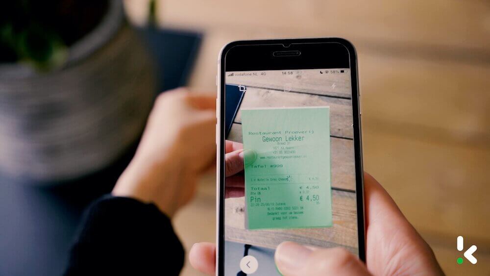 save receipts digitally