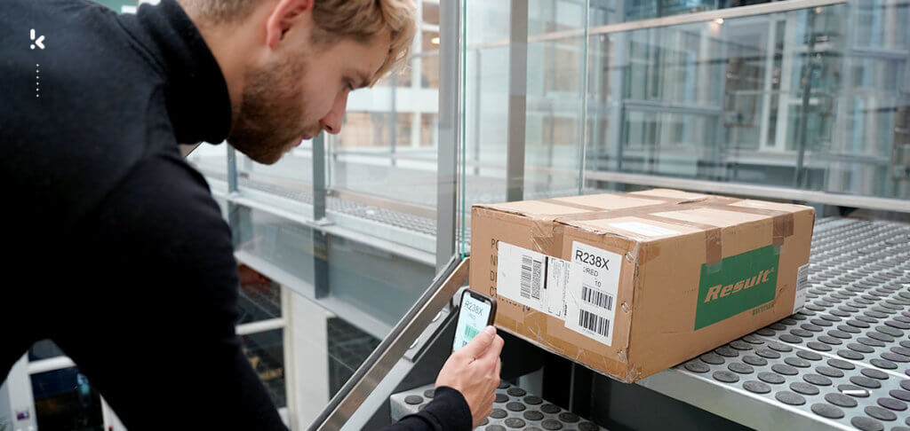 package shipping label scanning