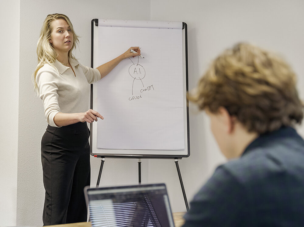 ChatGPT expert die helpt bij het aan de slag gaan met ChatGPT tijdens de individuele opdracht
